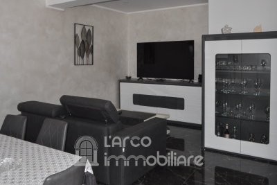 Villetta a Schiera Ristrutturata con Vista Mare e B&B Avviato – A 1,5 km da Diamante