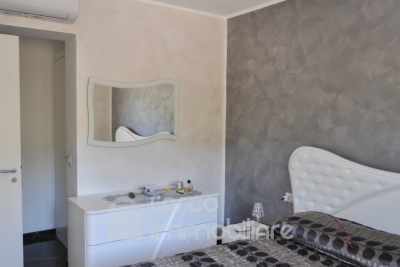 Villetta a Schiera Ristrutturata con Vista Mare e B&B Avviato – A 1,5 km da Diamante