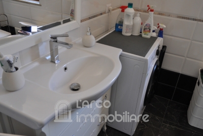 Villetta a Schiera Ristrutturata con Vista Mare e B&B Avviato – A 1,5 km da Diamante