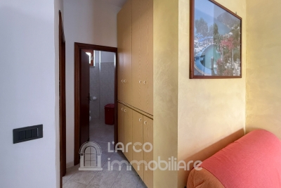 Trilocale a 300 mt dal mare con ampio terrazzo