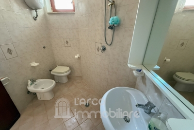 Trilocale a 300 mt dal mare con ampio terrazzo