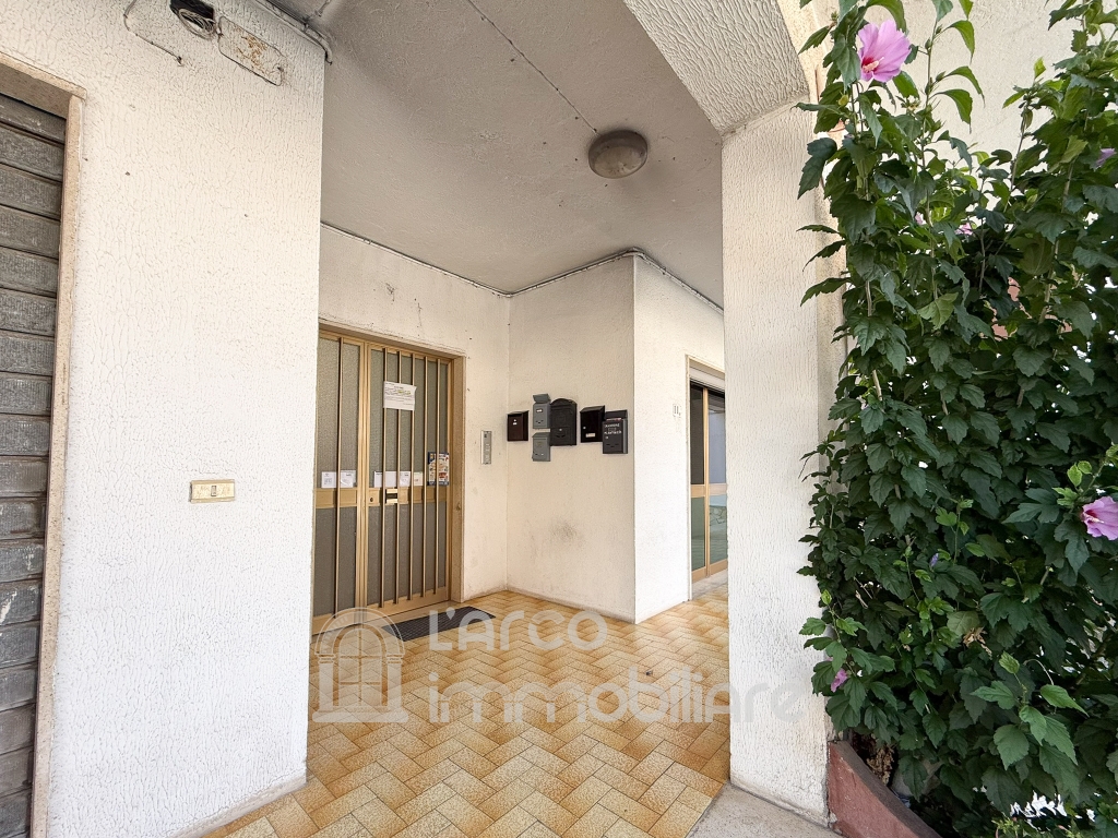 One-Bedroom Apartment for Sale in Scalea – Via Dante Alighieri One-Bedroom Apartment for Sale in Scalea – Via Dante Alighieri