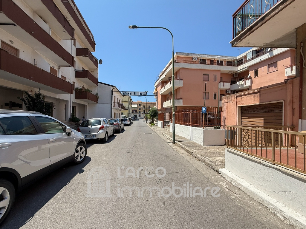 One-Bedroom Apartment for Sale in Scalea – Via Dante Alighieri One-Bedroom Apartment for Sale in Scalea – Via Dante Alighieri