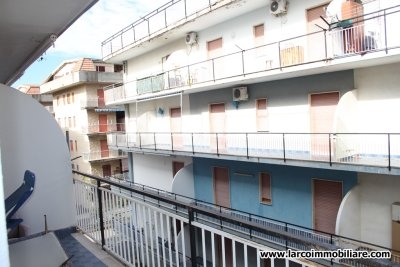 Appartamento residenziale al secondo piano con ascensore
