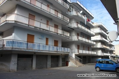 Appartamento residenziale al secondo piano con ascensore
